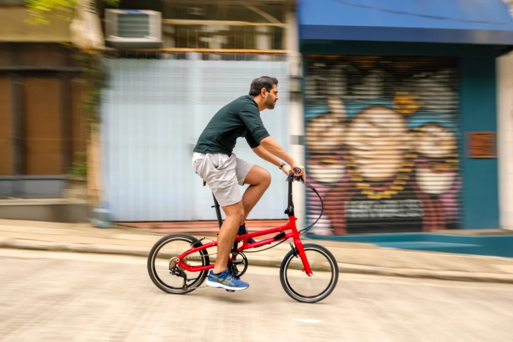 Tern BYB P8 folding commuter bike – compact urban transport