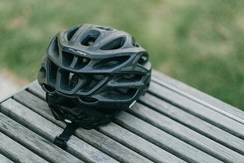 What Are Some Safety Tips When Using A Folding Bike